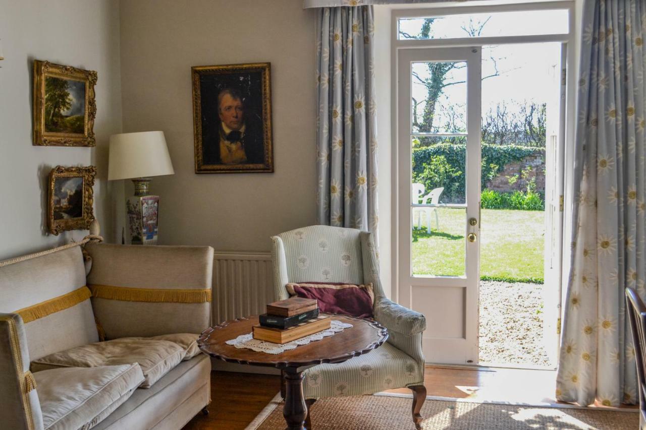 Sankence Lodge B&B Aylsham Bagian luar foto