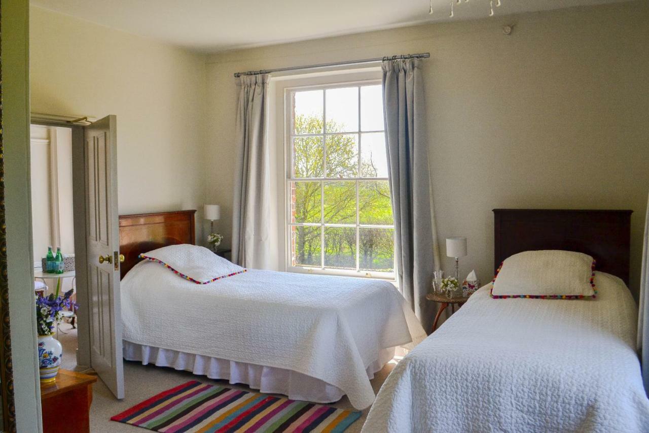 Sankence Lodge B&B Aylsham Bagian luar foto